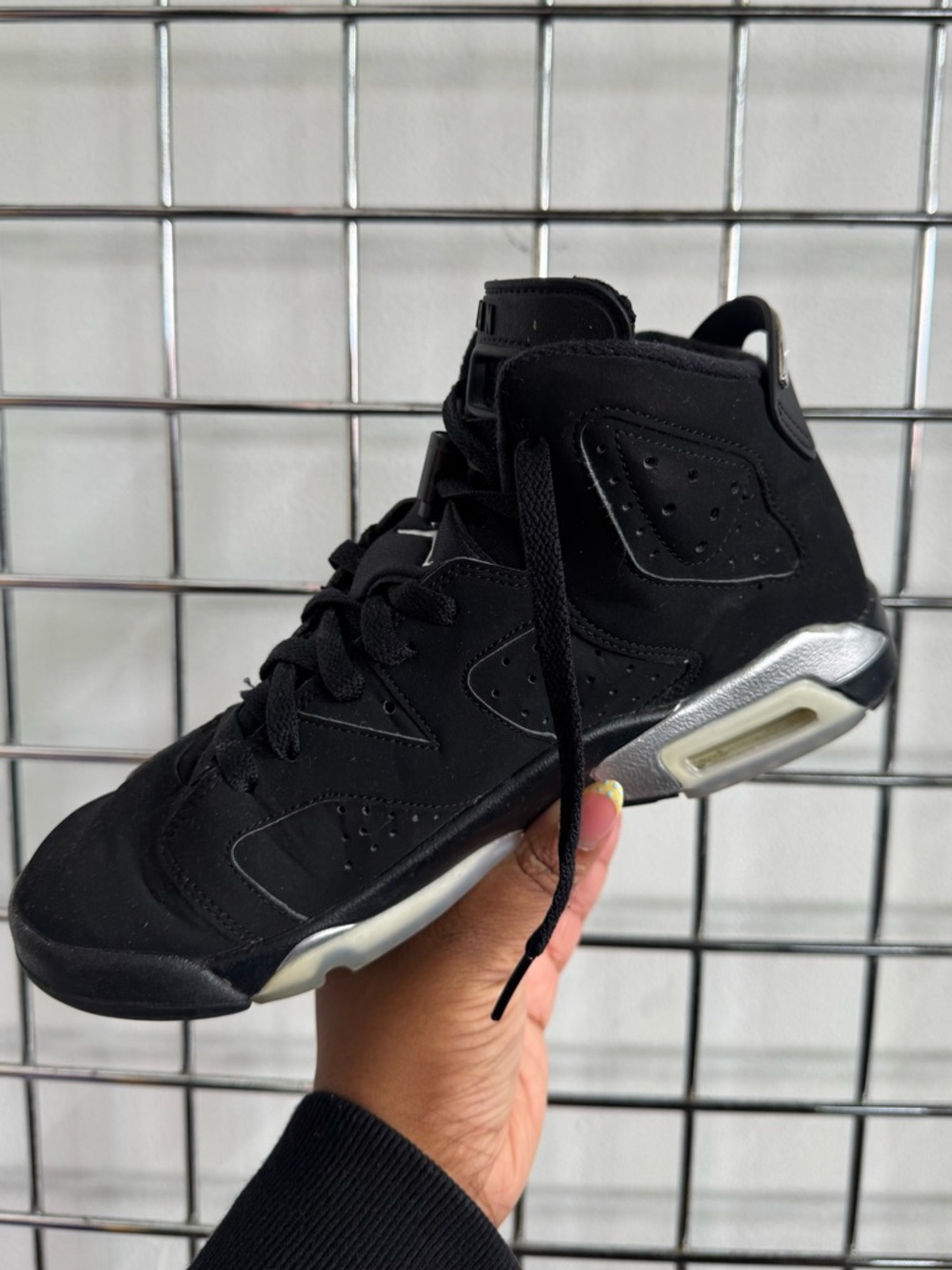 Nike Air Jordan 6 Retro GS Chrome Black Silver DX2835-001 Size 6.5Y Sneaker Shoe